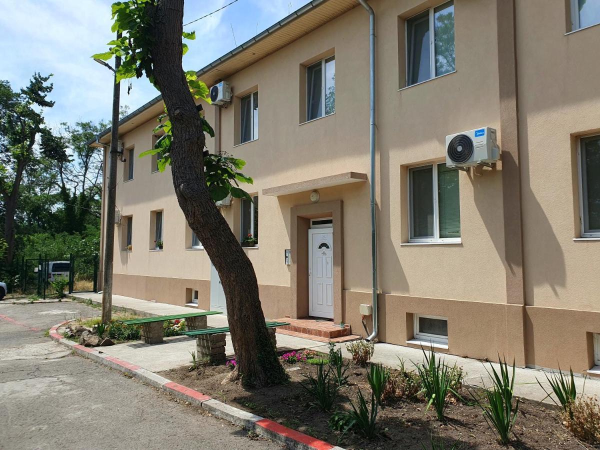 Viriks Hotel Burgas City Eksteriør billede