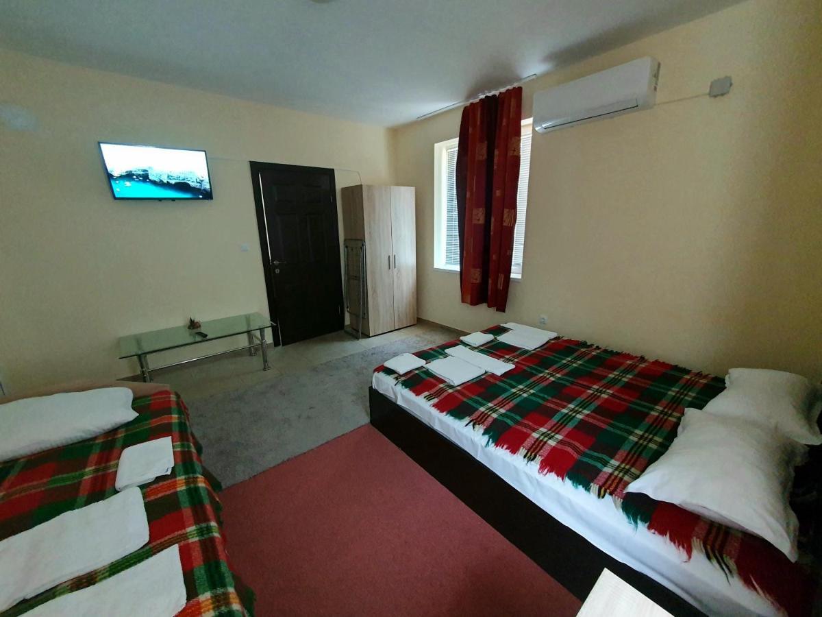 Viriks Hotel Burgas City Eksteriør billede