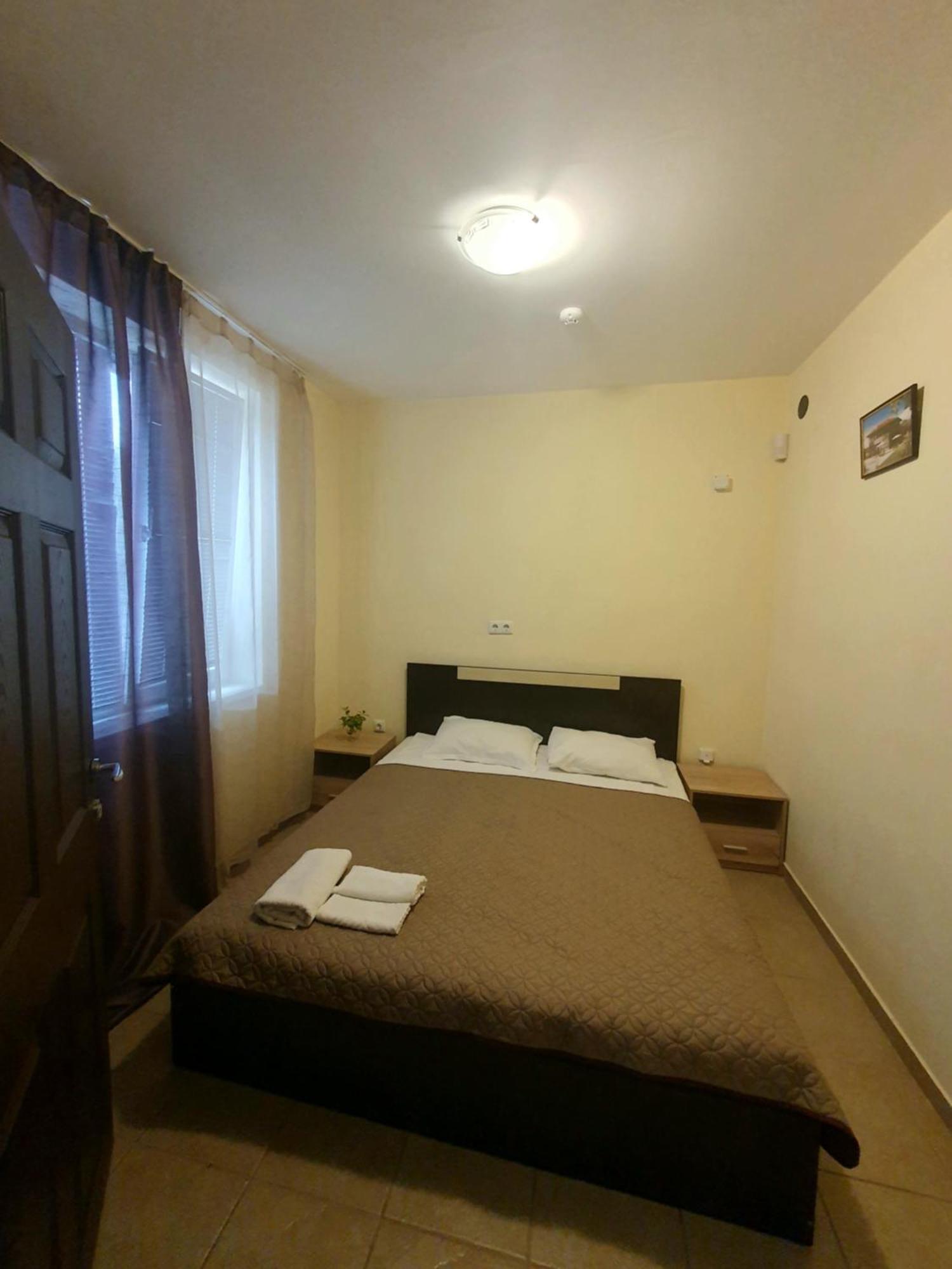 Viriks Hotel Burgas City Eksteriør billede