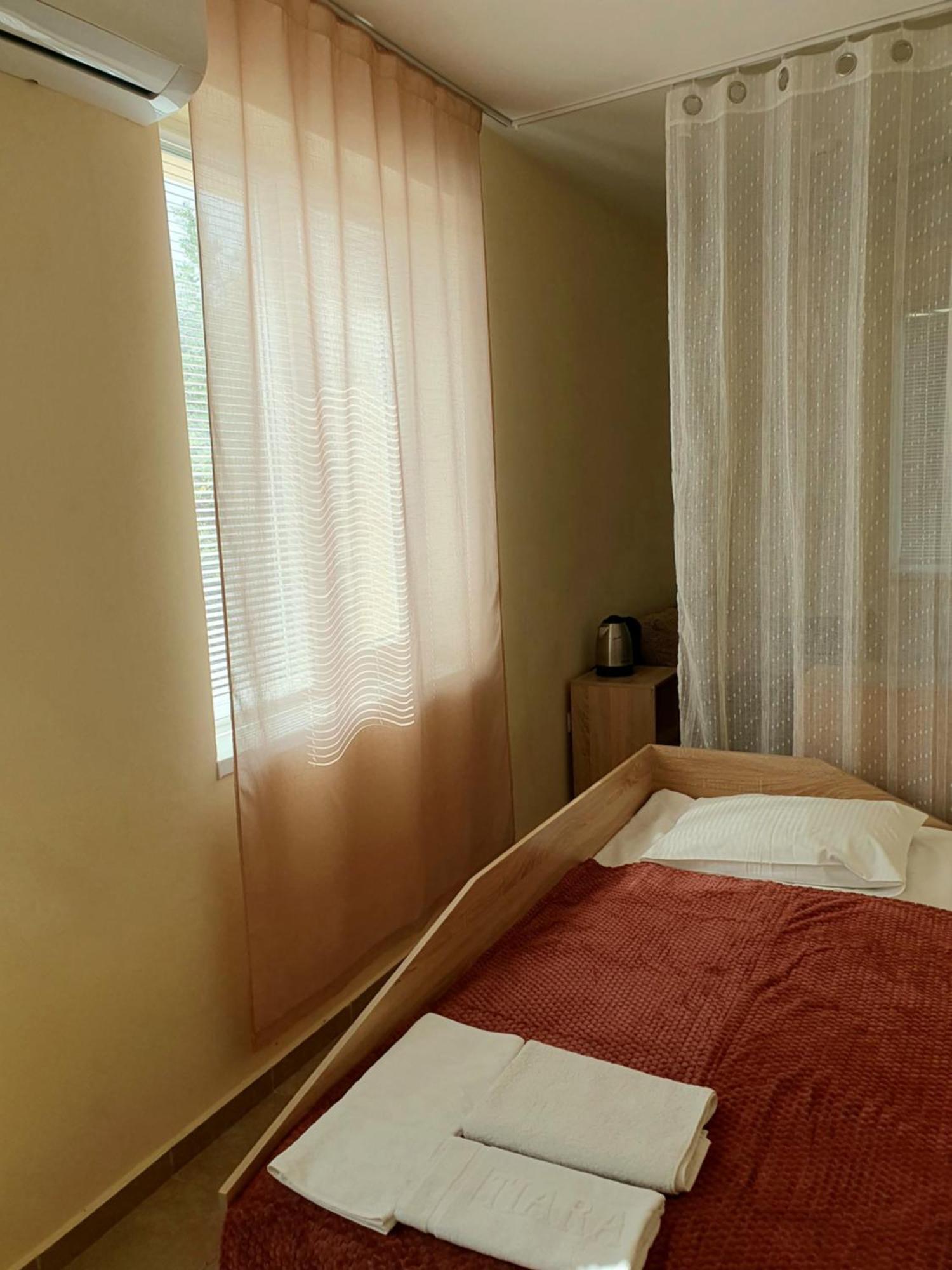 Viriks Hotel Burgas City Eksteriør billede